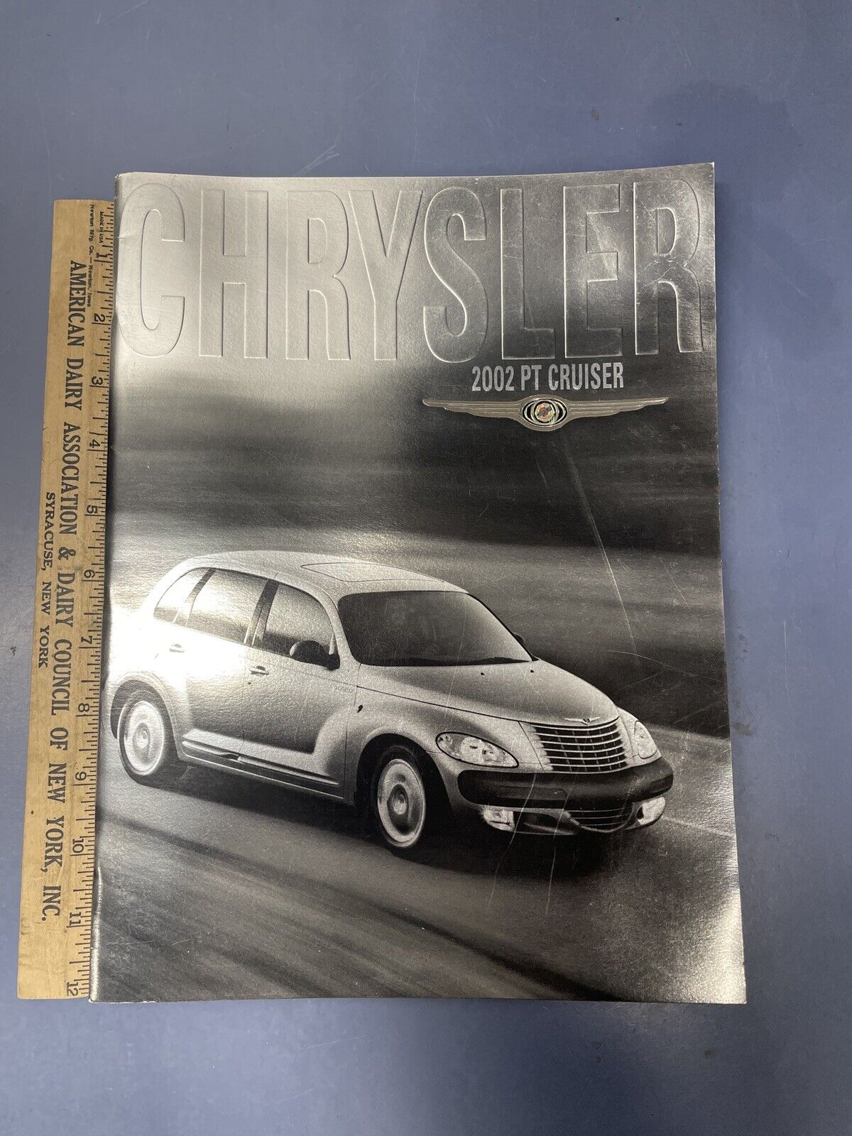2002 CHRYSLER PT CRUISER HUGE DLX Prestige 40-pg COLOR CATALOG Dealer Brochure