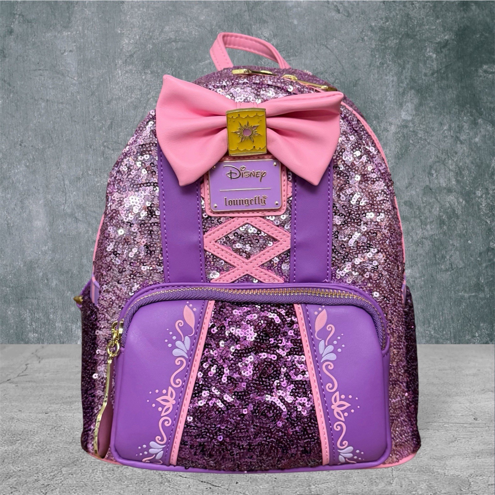 🚀 Loungefly Disney Rapunzel Sequin Glow Mini Backpack  ✅📦