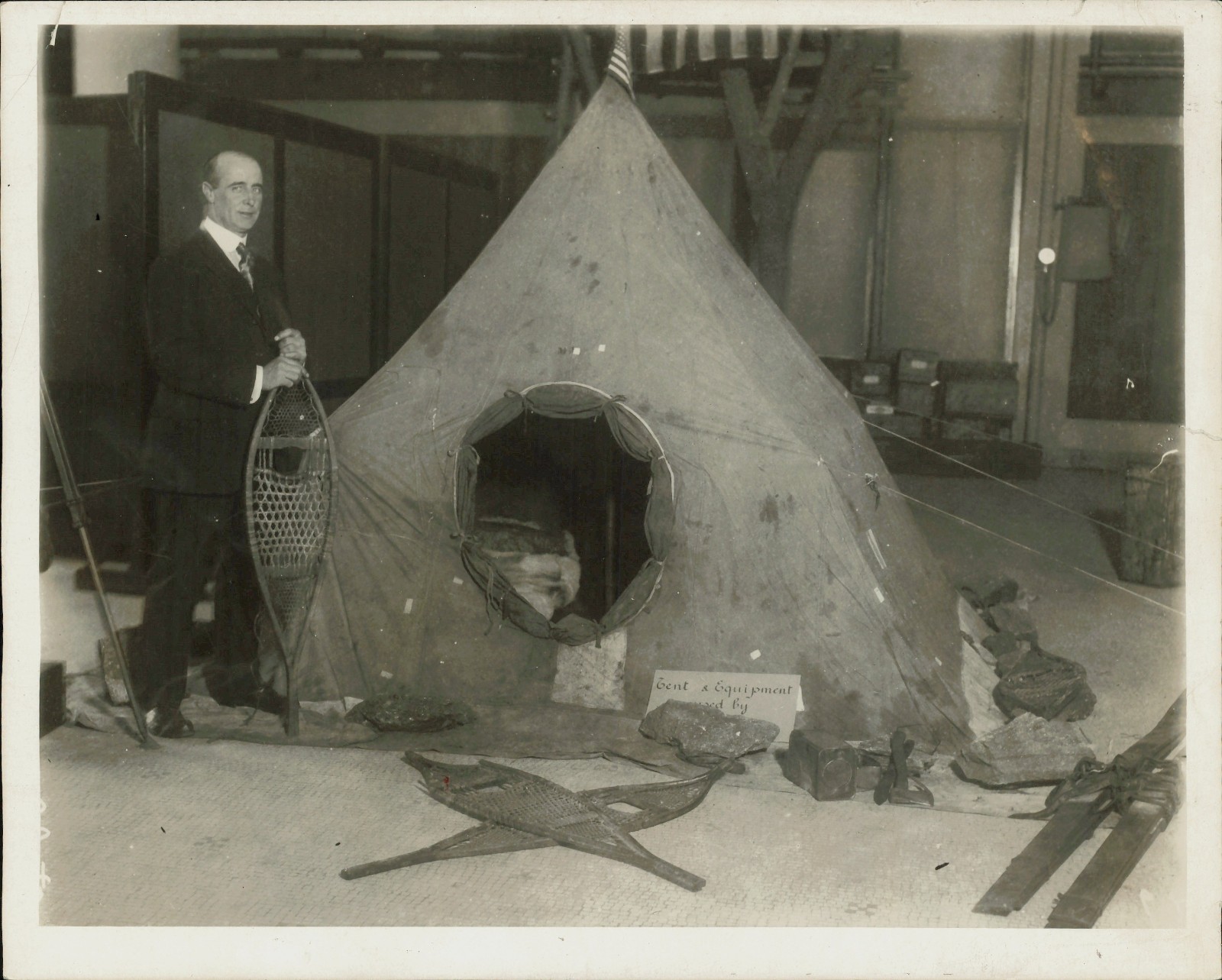 1917 Press Photo Artic Explorer Donald McMillan Next to Items Used in Exploratio