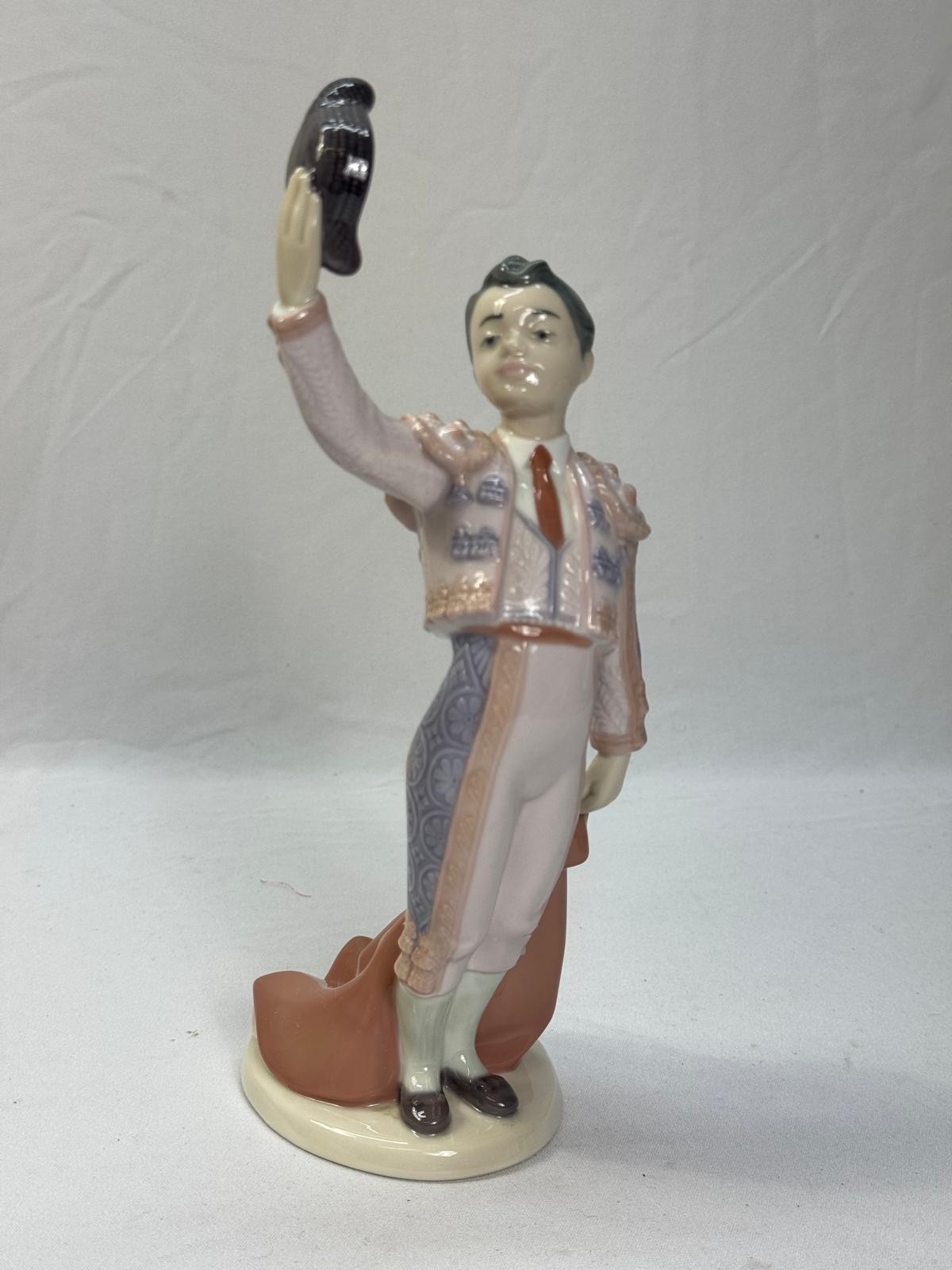 Lladro Brindis Torero Little Matador Porcelain Figurine 6178 Spain
