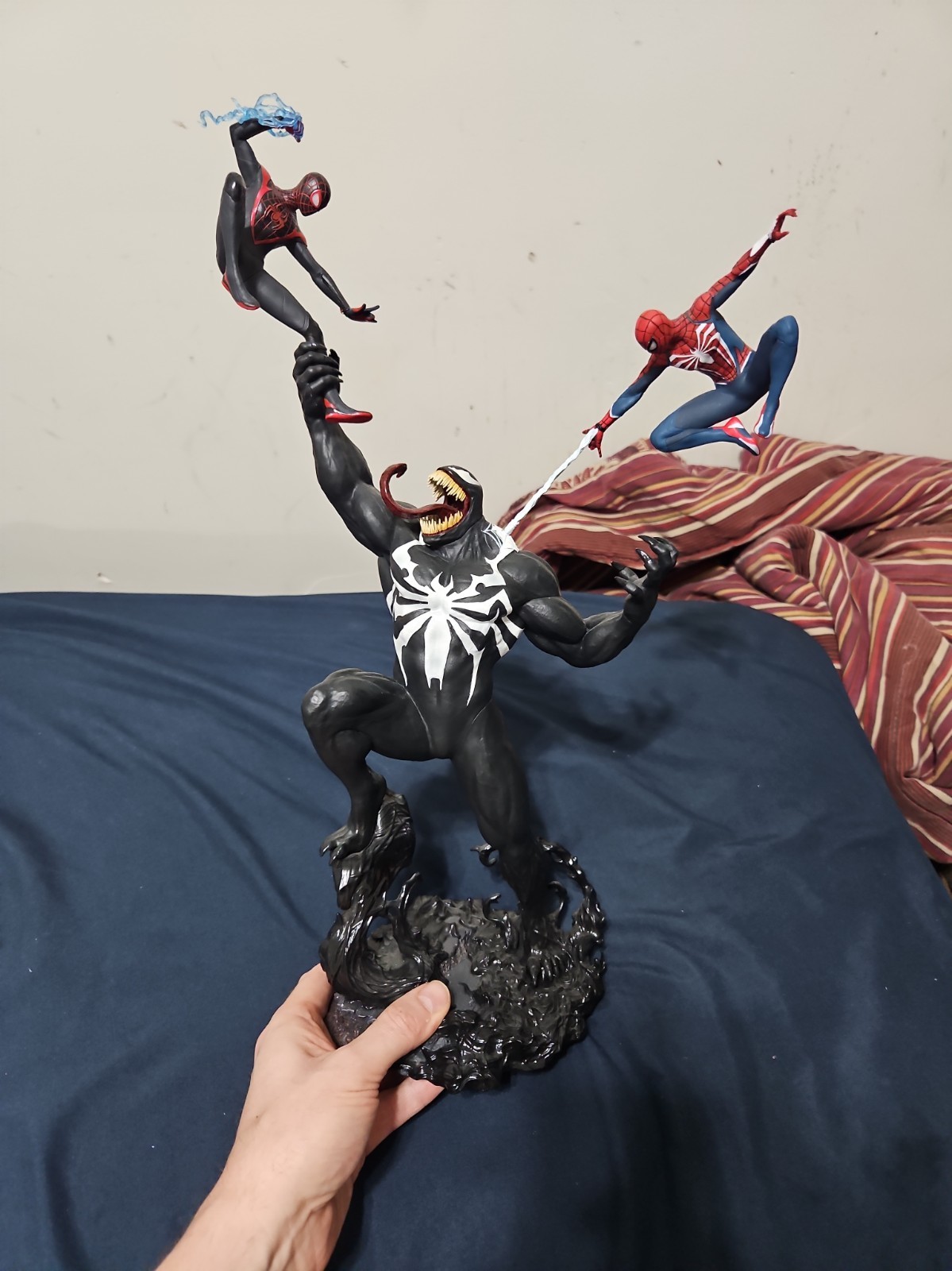 SPIDER-MAN 2 19-INCH COLLECTOR’S EDITION STATUE; MILES, PETER, VENOM