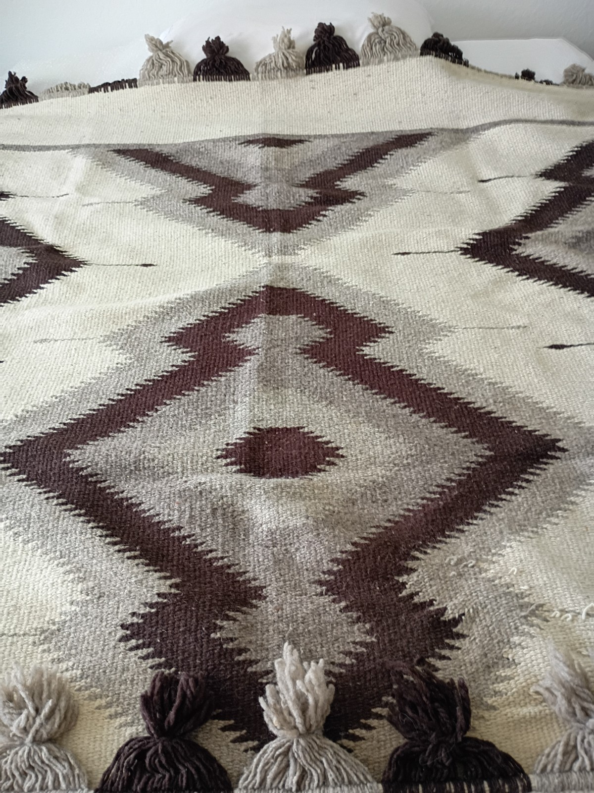 LARGE MEXICAN WOOL BLANKET/ AFGAN, APPROX 7.4'X5.3'