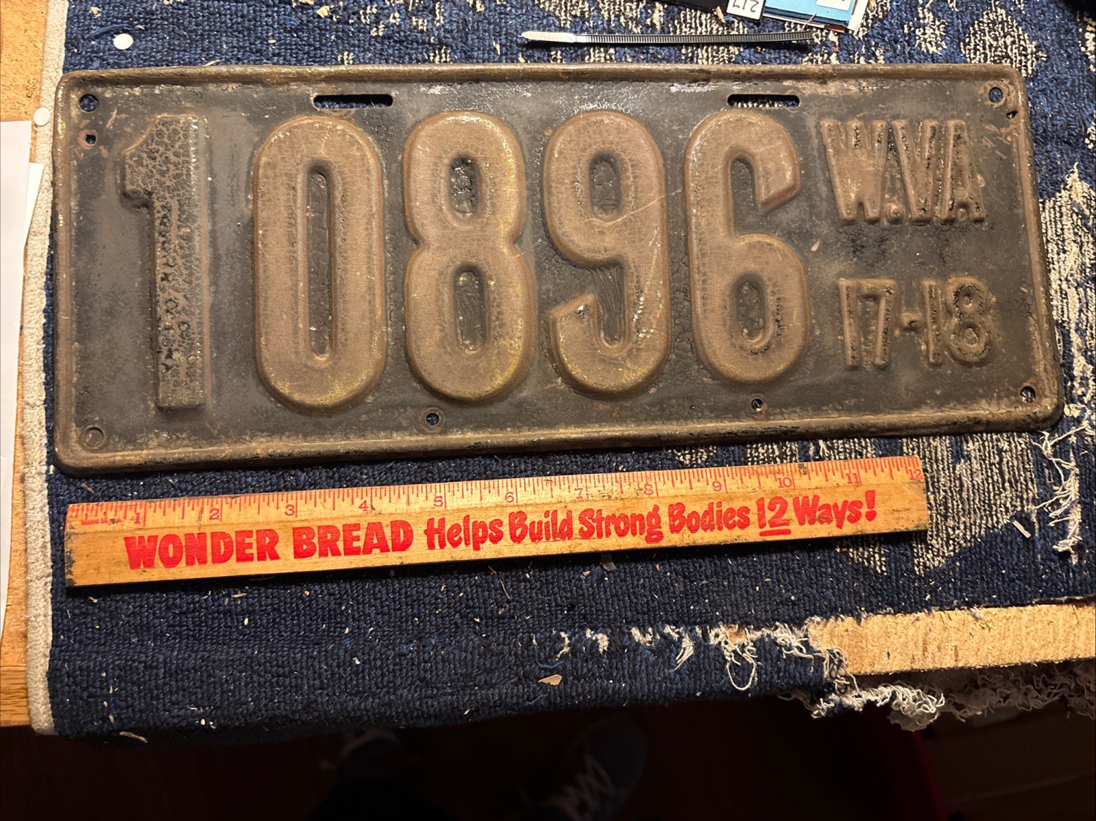 1917 - 1918 West Virginia License Plate 10896