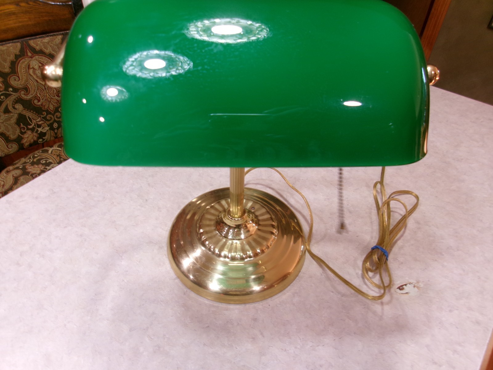 Green Bankers Desk Lamp Glass Shade Brass Pull Chain Library Students