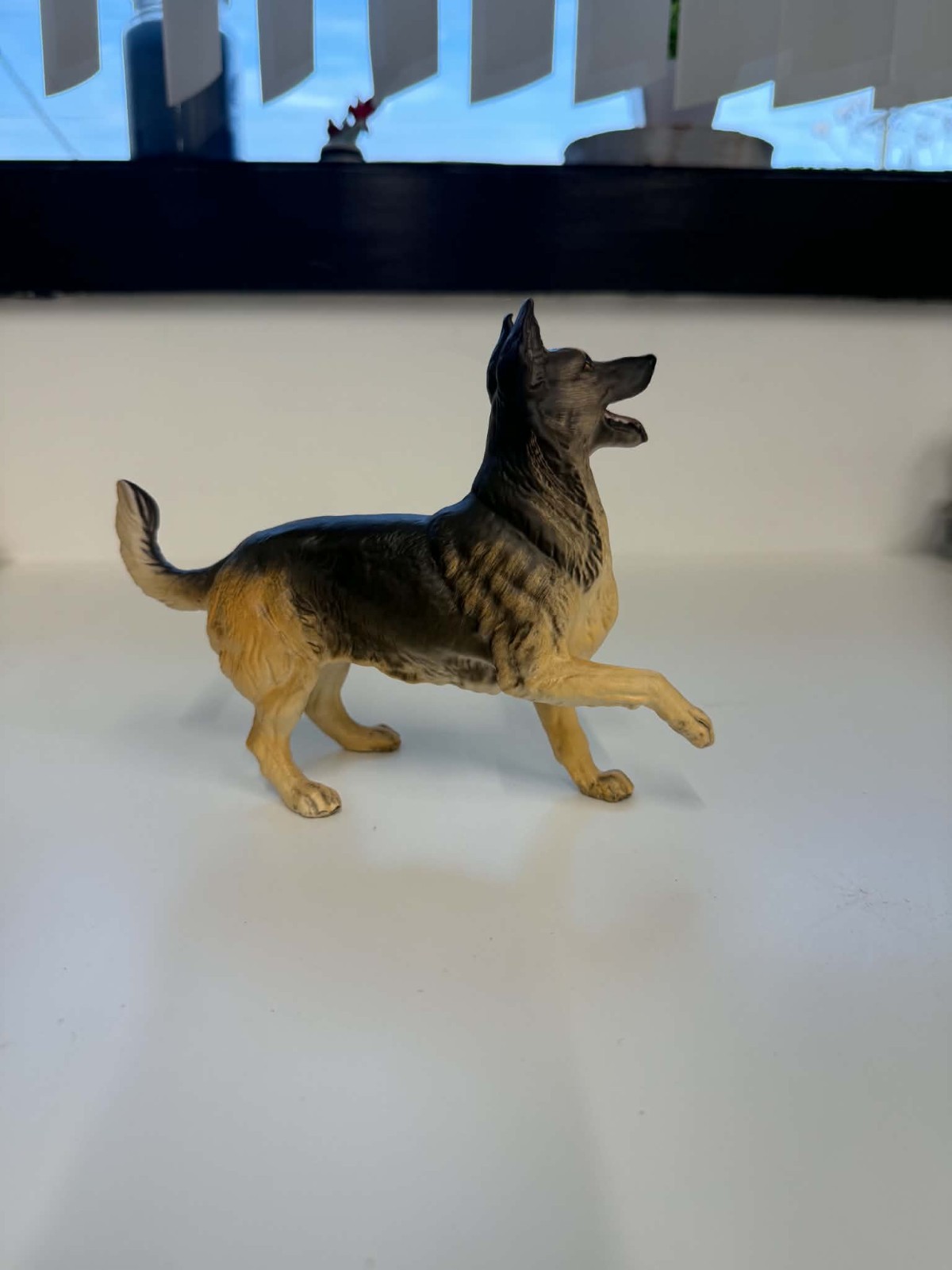 Vintage Royal Doulton German Shepherd Dog Figurine HN 1117
