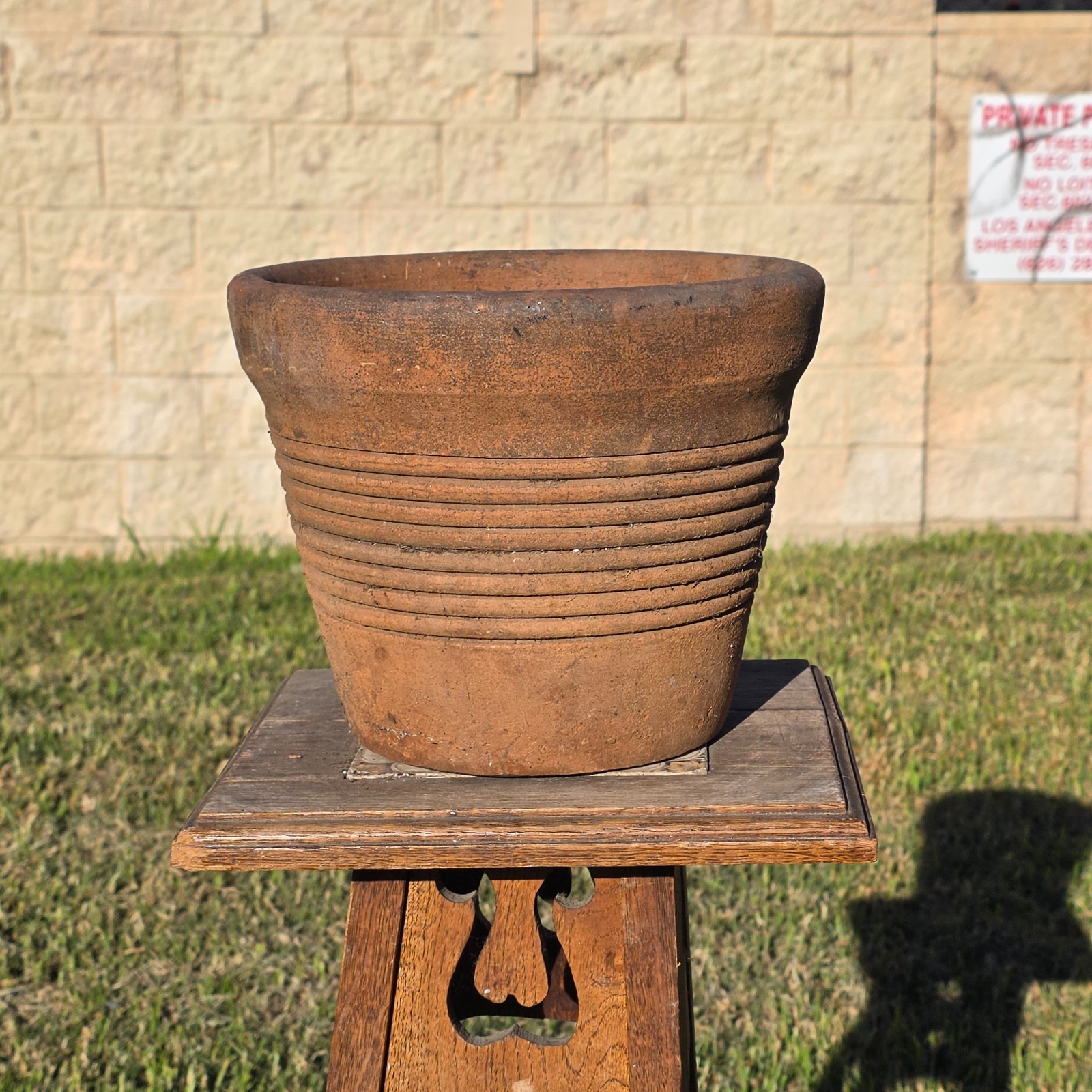 Vintage Italian Style Terracotta Ribbed Planter 10\
