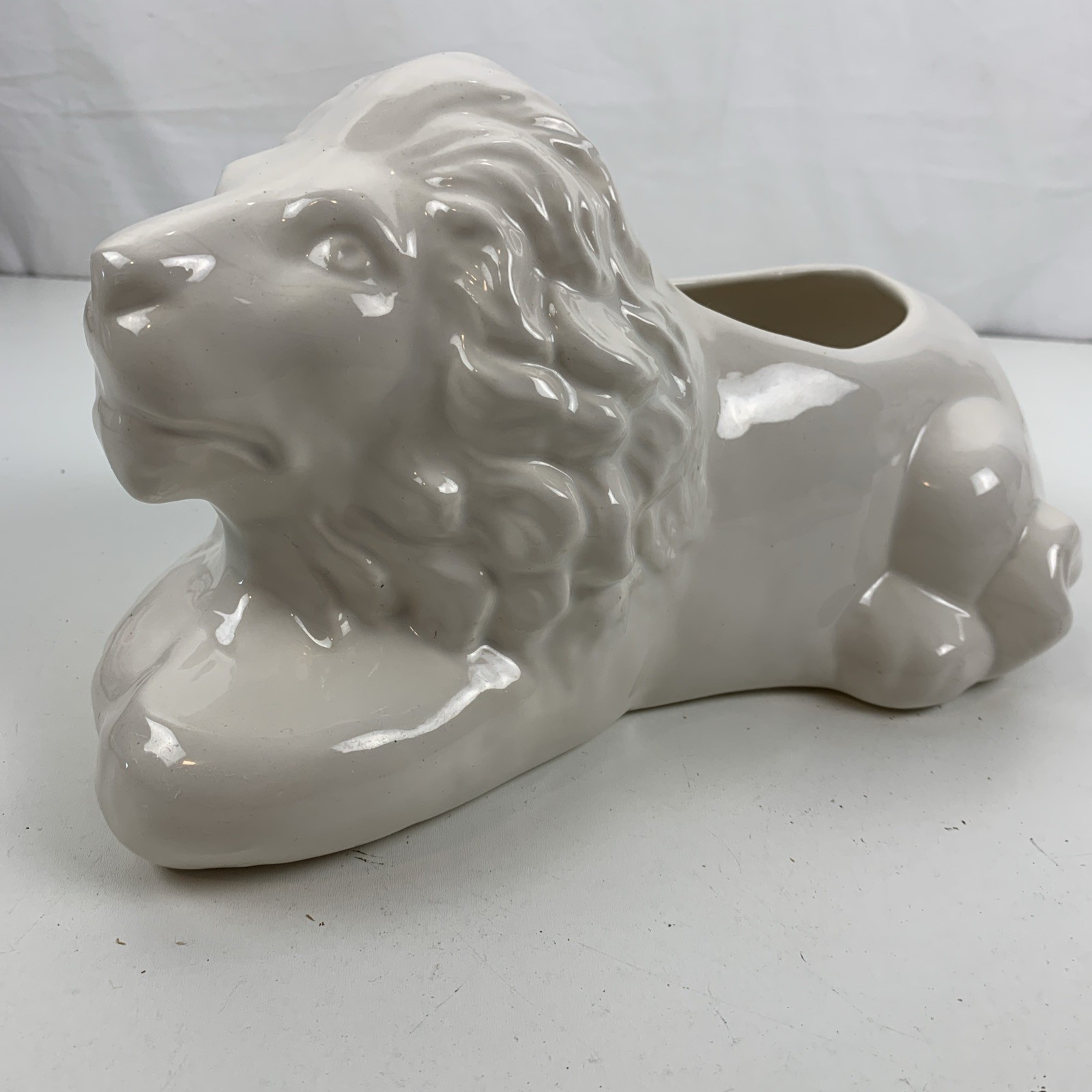 VTG 1970s White Ceramic Lion Planter 12”x 6 1/2”Whittier Potteries Signed.  M