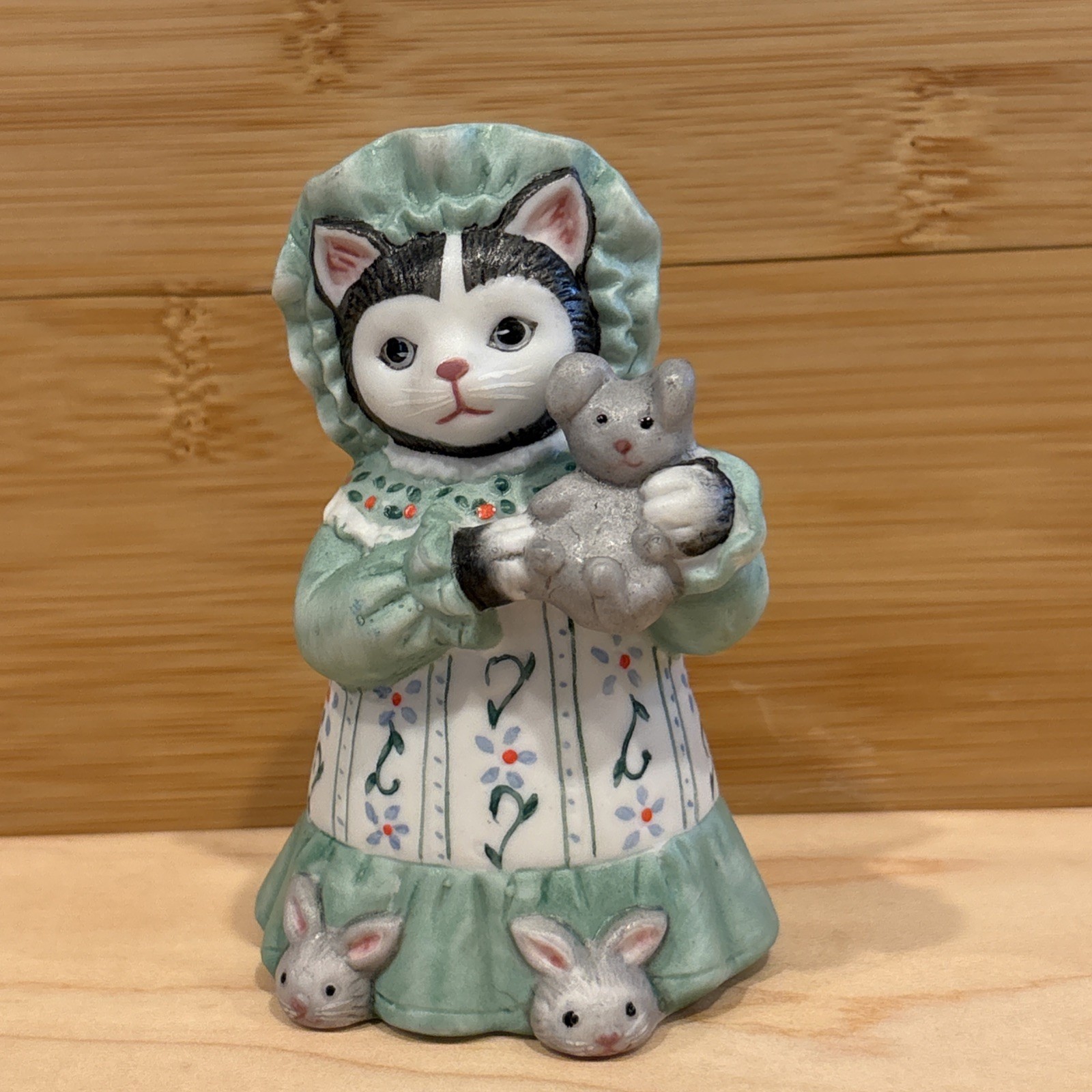 Kitty Cucumber Ellie ‘Slumber Party’ Figurine #31007