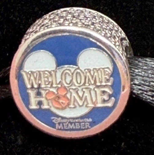 Disney Vacation Club Member DVC Pandora Charm Mickey Welcome Home Double Sided