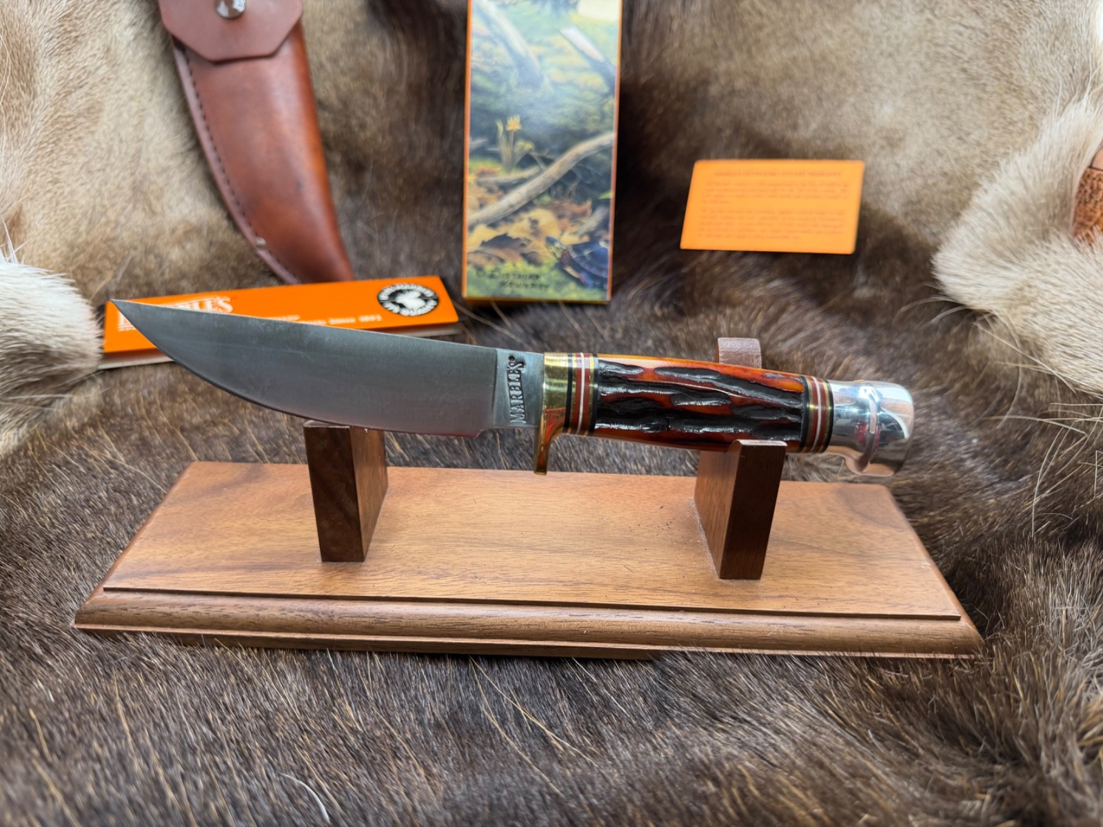 Marbles Gladstone USA Plainsman Bone Fixed Blade With  Leather Sheath Mint Box