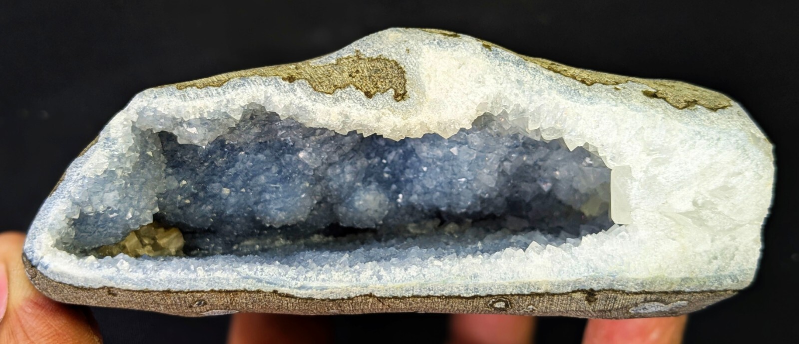 MM QUARTZ GEODE W/ CALCITE CRYSTALS MINERALS SPECIMEN