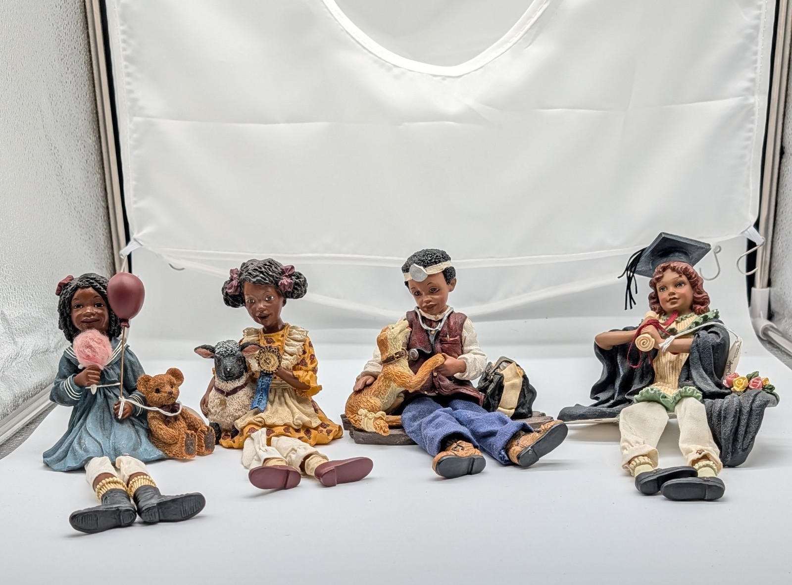 Daddy\'s Figurines & Keepsakes numbered -4 Figures 