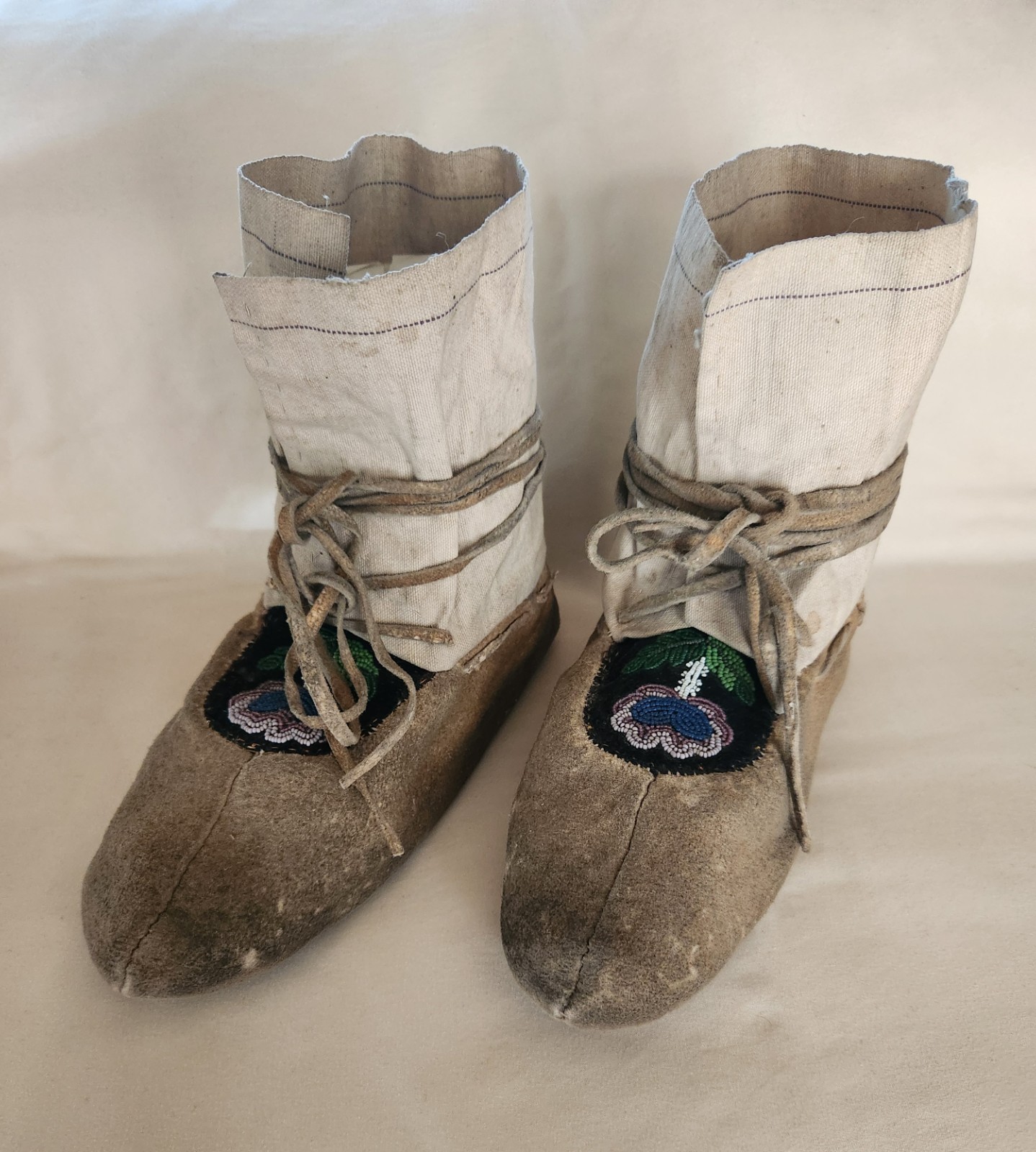 Antique Native American Moccasins Beaded Great Lakes Early 1900s 10.5