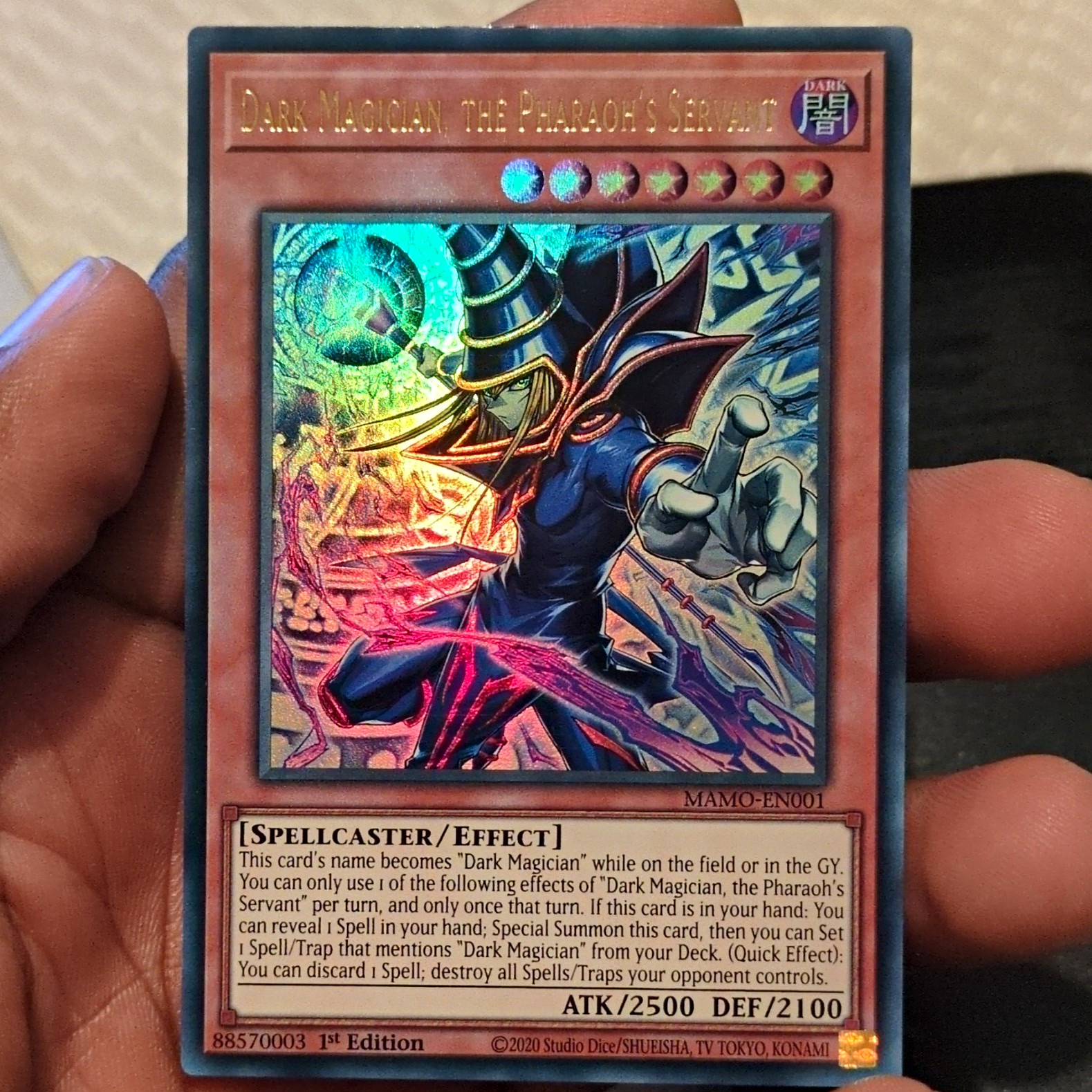 Yu-Gi-Oh Dark Magician, the Pharaoh\'s Servant MAGO-EN001 1st Ur Nm