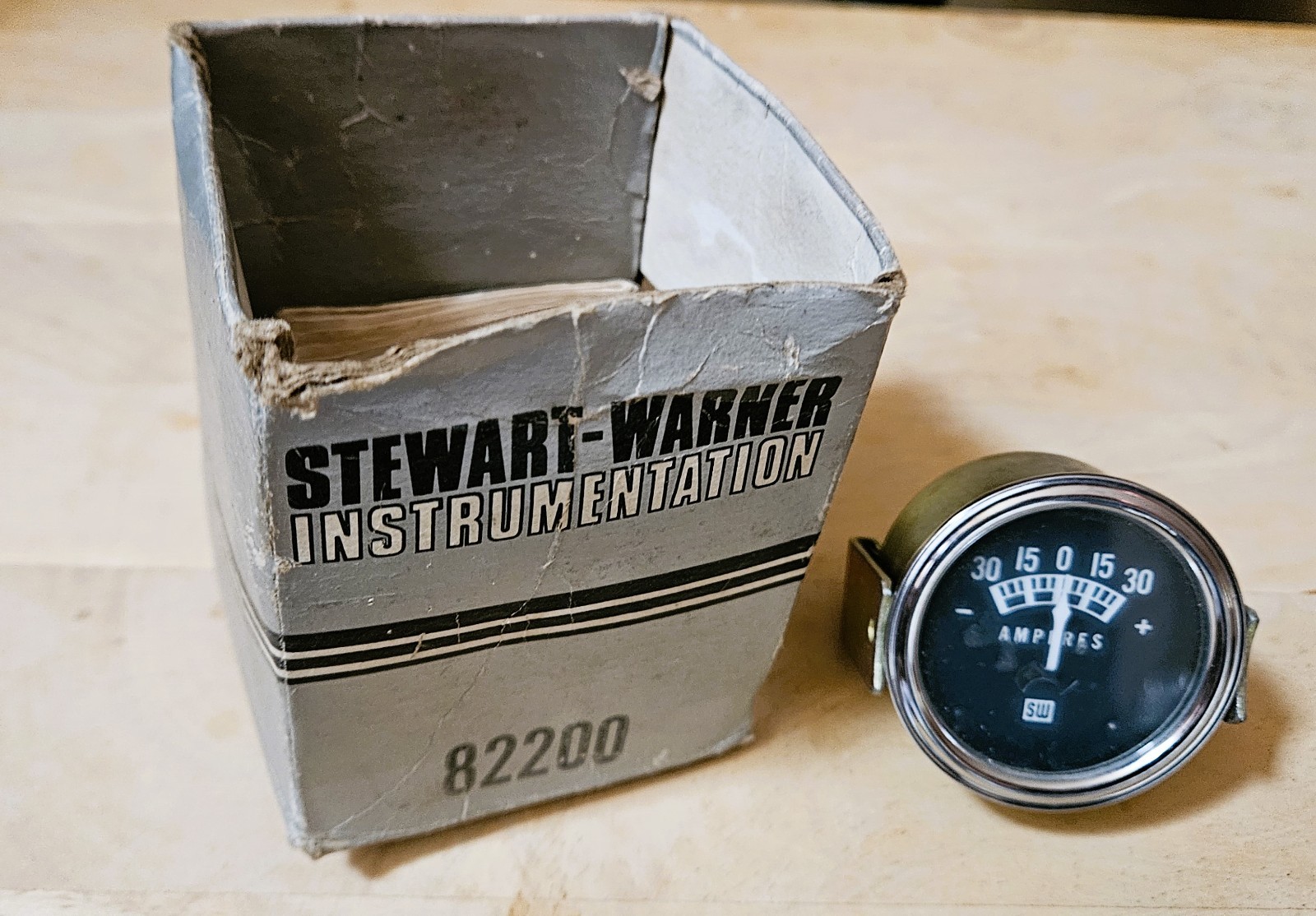 Vintage NOS Stewart Warner 82200 337 BF Ammeter Gauge-2-1/16 Inch, 30-0-30 Amps