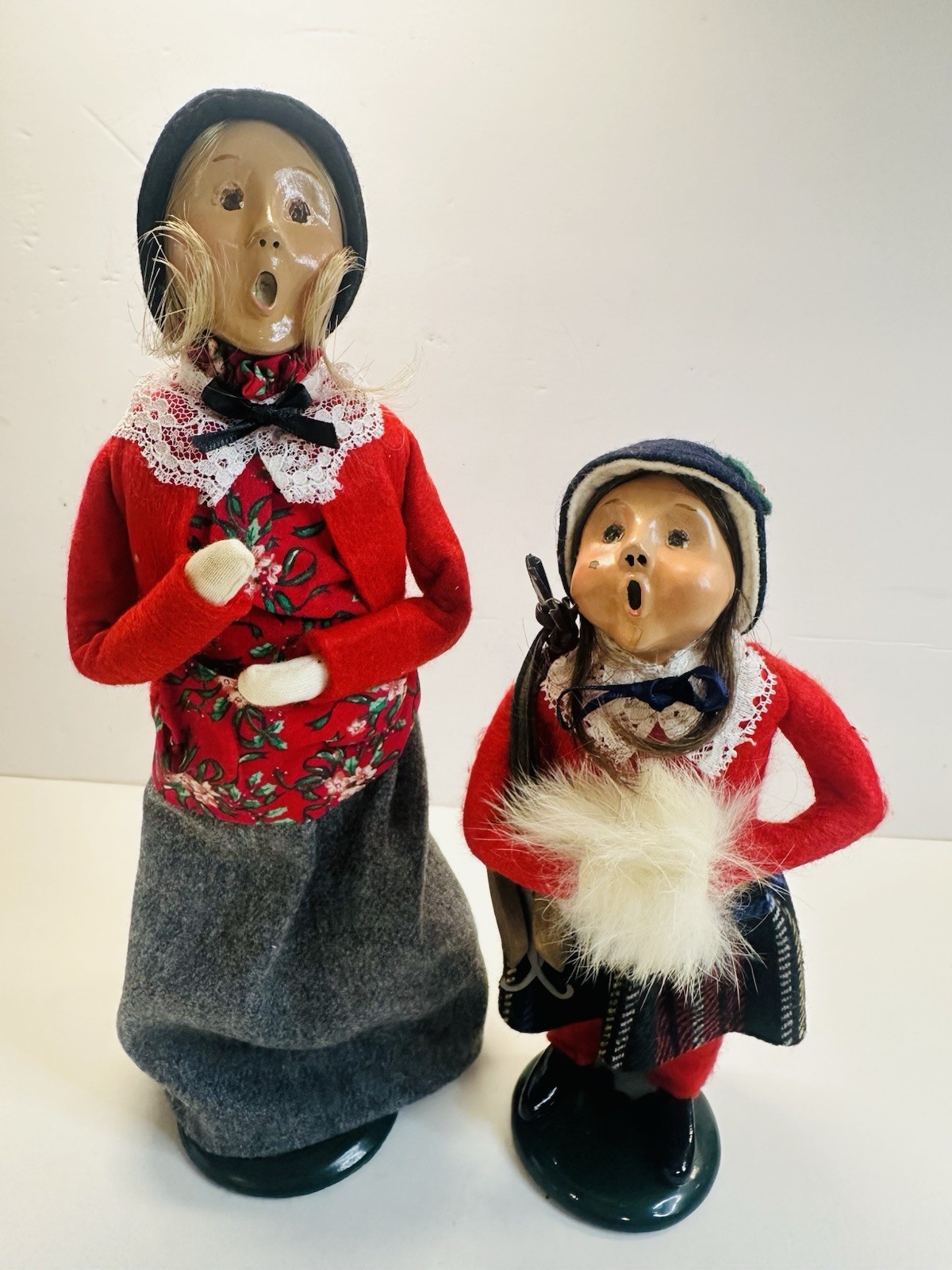 Byers Choice Carolers 1989 & 1993, Woman And Teen Girl With Muffs And Ice Skates