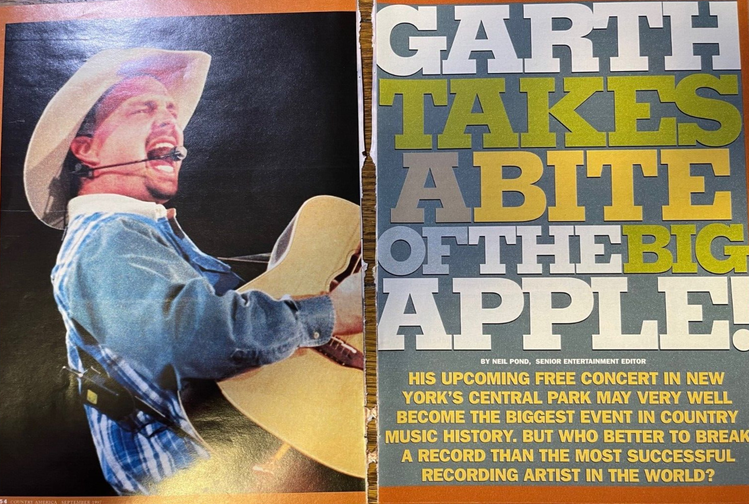 1997 Country Music Star Garth Brooks