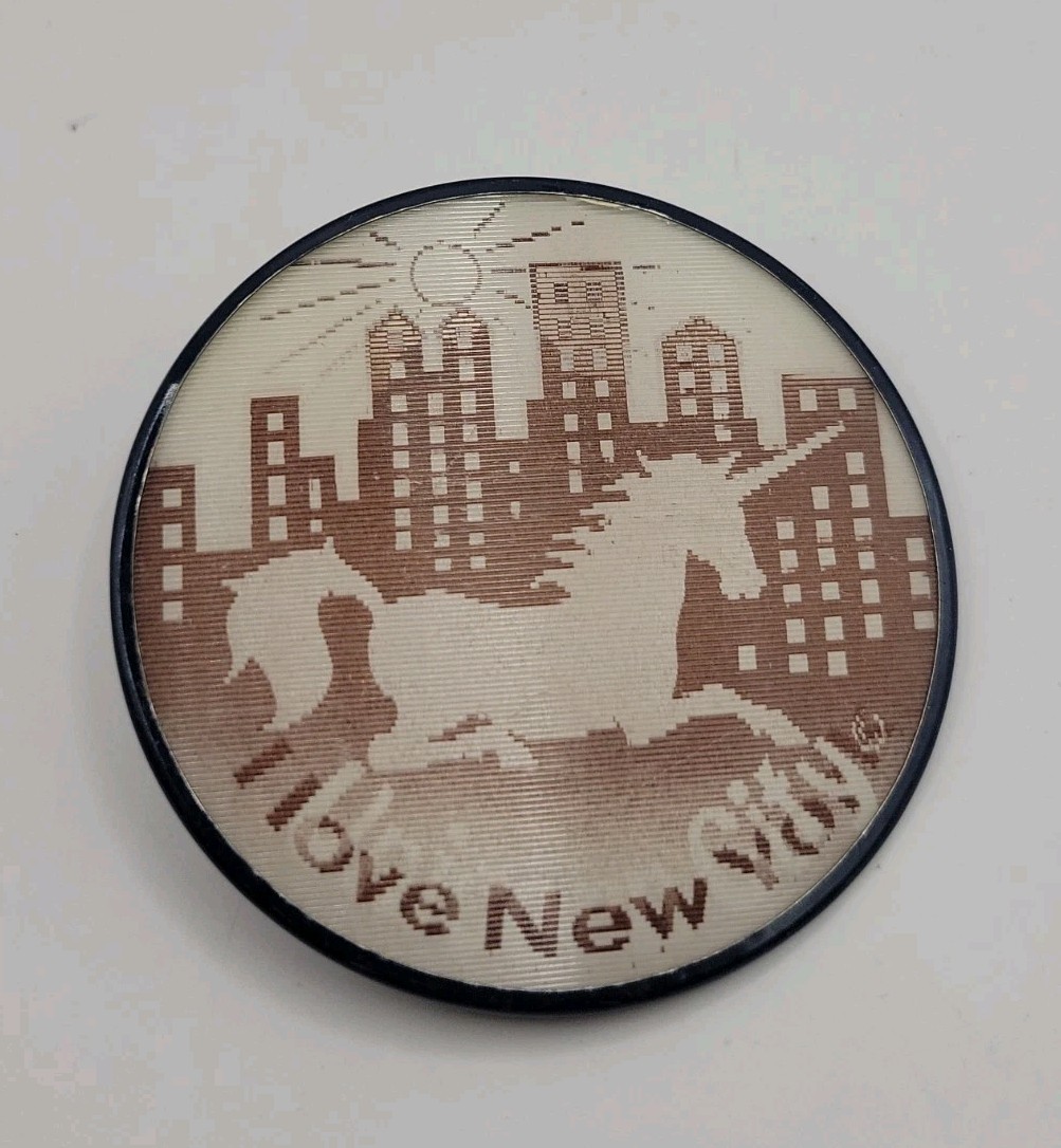 VINTAGE 1975 I Love New York Unicorn City LENTICULAR 2.5\