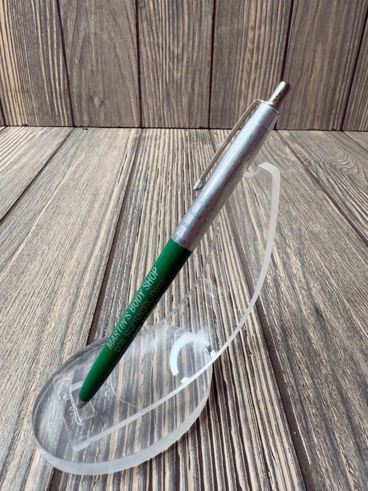 Vintage Martins Body Shop Rawlins WY Green Pen