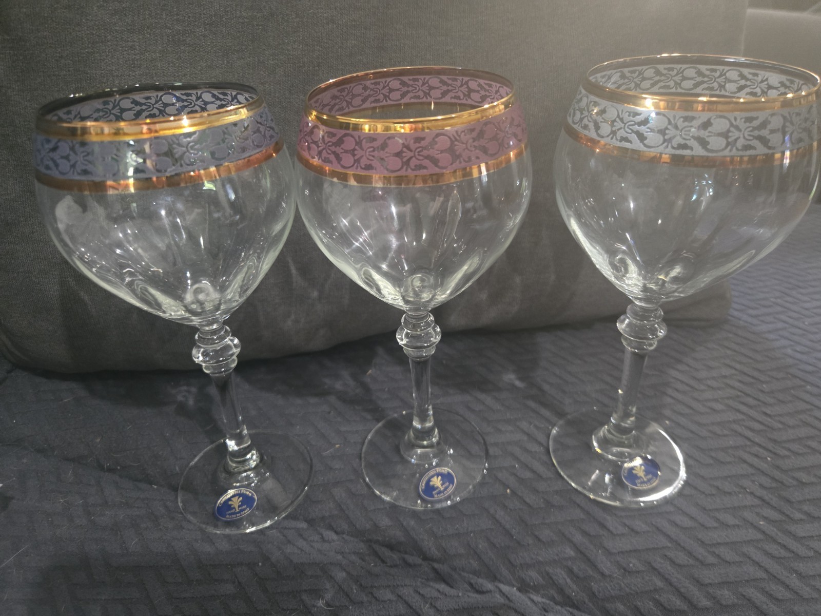 Italy Glass Cristalleria Fumo Box Set of 3 Wine Glasses 2 Blue One Pink