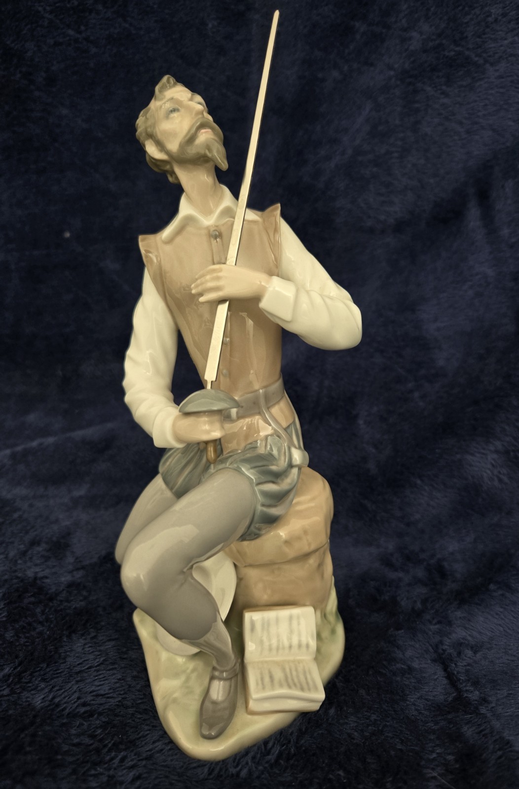 Lladro 5357 Don Quixote Oration Porcelain Figurine Complete w/ Box Metal Sword 
