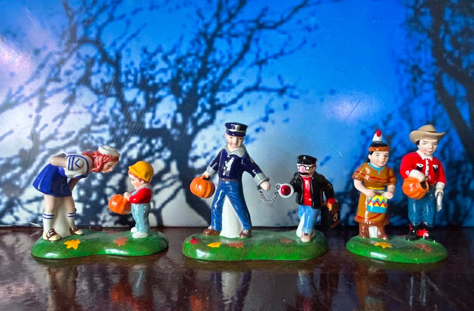 DEPT 56 Halloween HALLOWEEN KIDS Set of 3 Hard To Find, Trick-Or-Treating