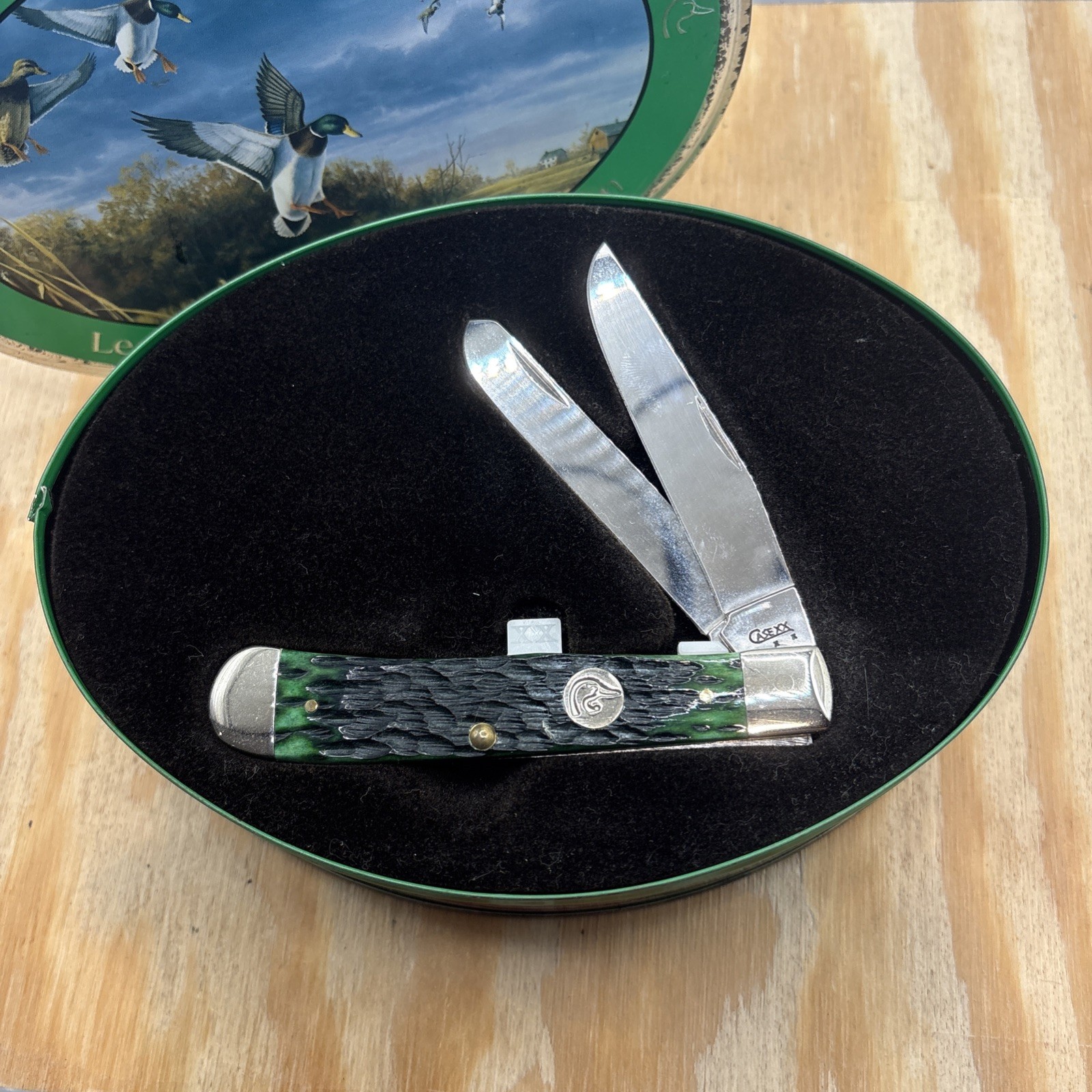 Case XX 2008 Green Bone 6254 Ducks Unlimitef Trapper Knife Mint Original Tin