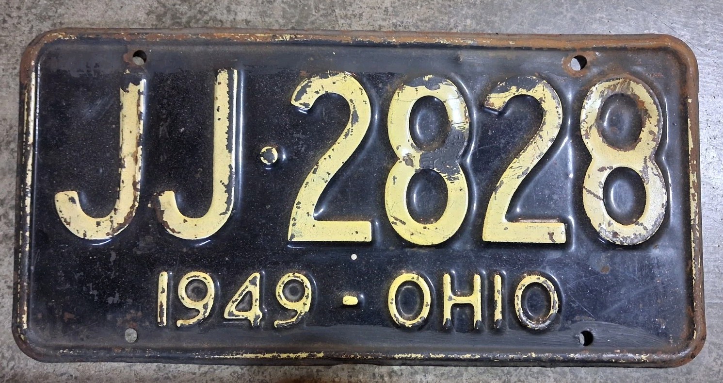 Vintage 1949 STEEL Ohio License Plate  - JJ 2828