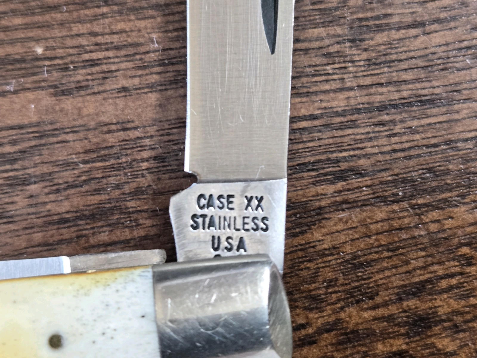 Vintage Case XX 1978 Red Case Letter Stag Serpentine Medium Jack Knife SS 52032
