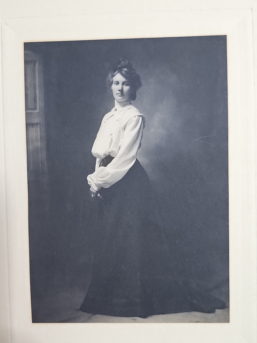Antique 1903 Edwardian Woman Portrait Photograph Platinum Print Studio