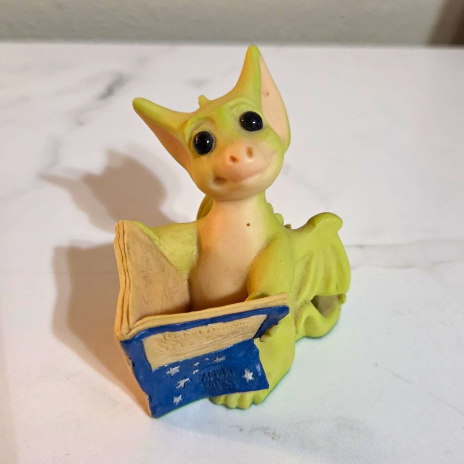 Vintage 1996 Pocket Dragons \