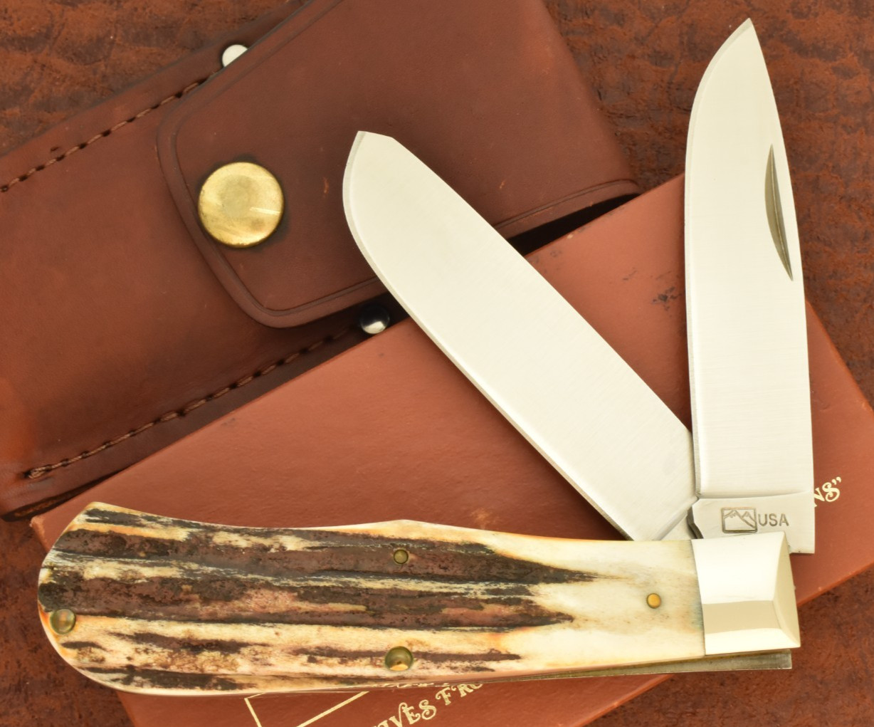 VINATGE ALCAS MADE IN USA AWESOME STAG HUGE JUMBO BULLET TRAPPER KNIFE (36413)