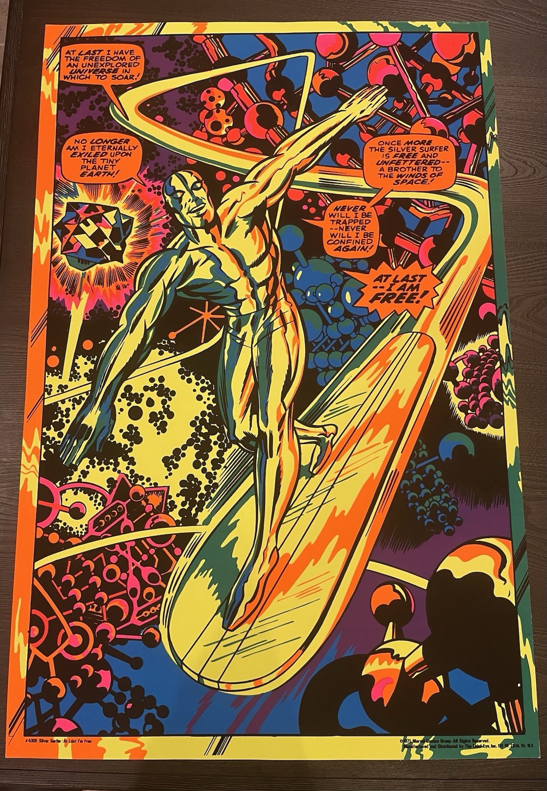 SILVER SURFER I\'M FREE ORIGINAL 1971 MARVEL THIRD EYE BLACK LIGHT POSTER