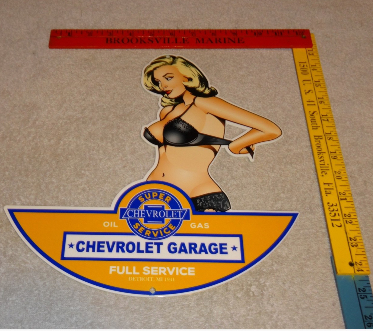 VINTAGE CHEVROLET SUPER FULL SERVICE GARAGE WOMAN 1\' METAL CAR GASOLINE OIL SIGN