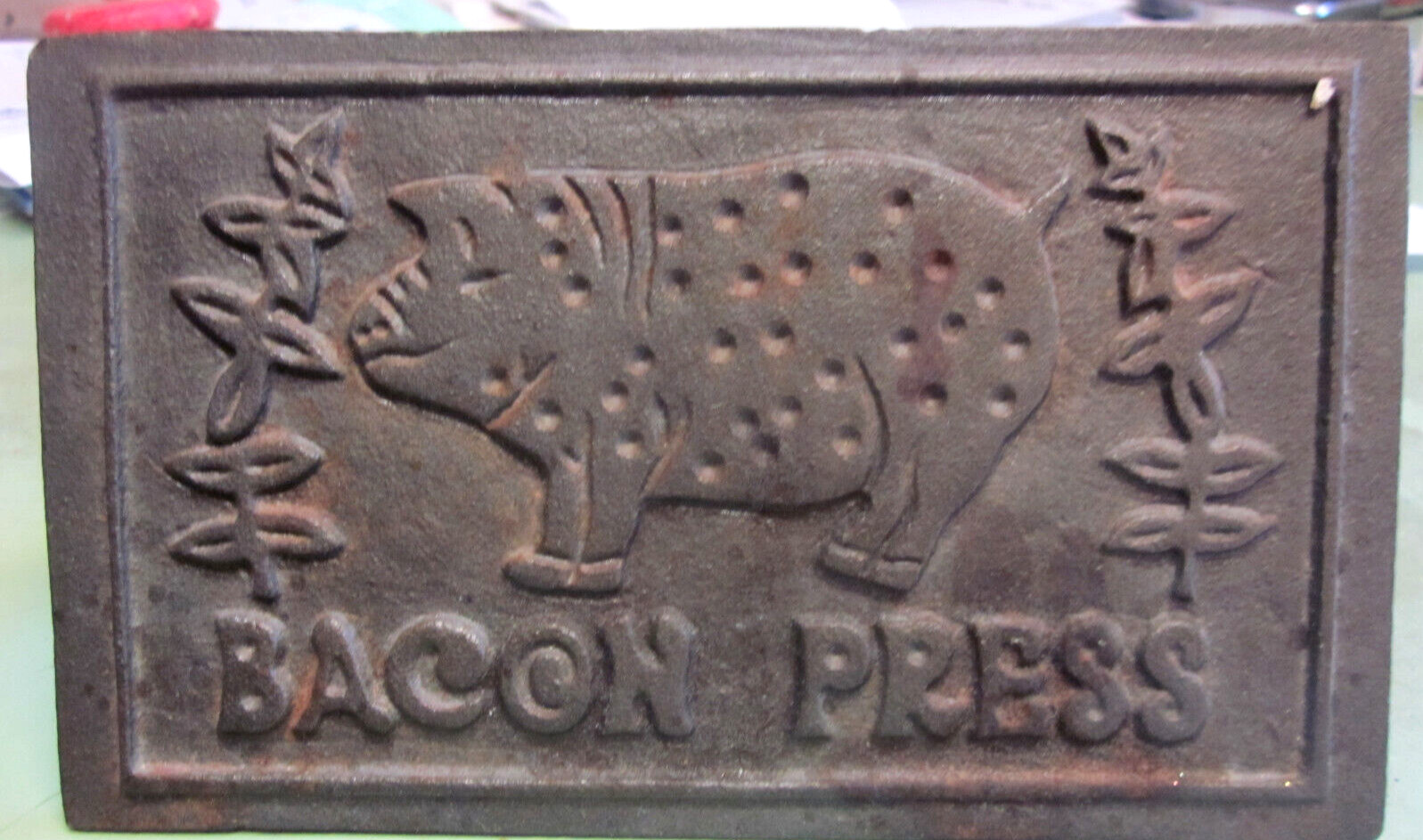 Vintage Bacon Press Cast Iron Wood Handle 7\