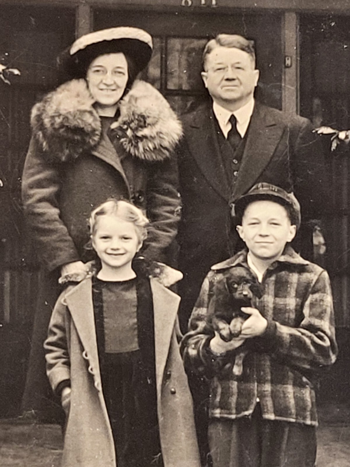 RPPC c1942 Shelby Texas, Family Photo Postcard 