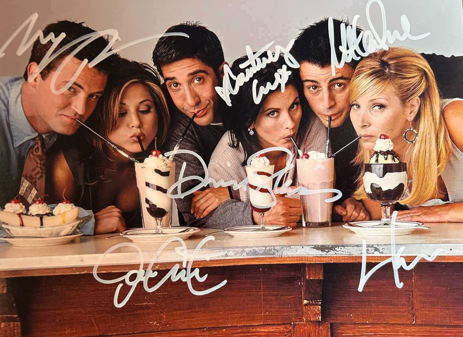 FRIENDS (Full Cast x6) Signed 8x10