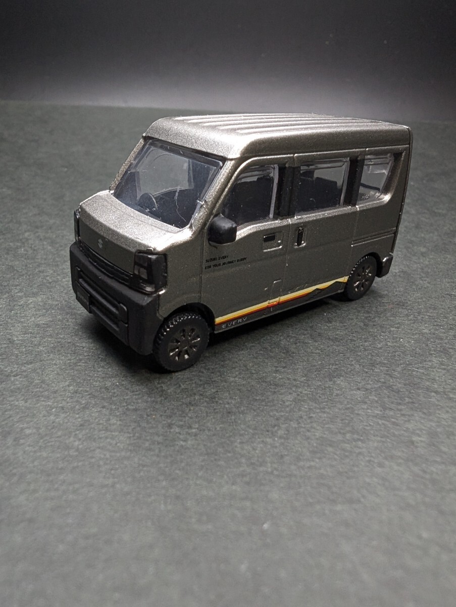 1/64PLUS Suzuki Every J Limited Mini Car Tomica Gacha