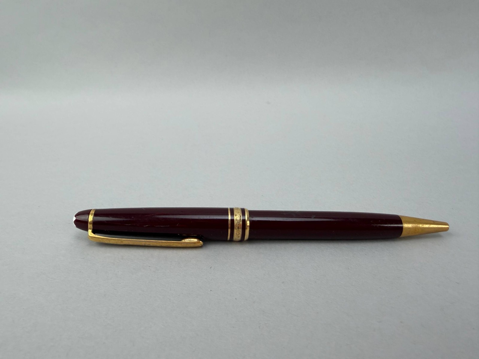 Montblanc Meisterstuck 164R Bordeaux Burgundy Ballpoint Pen Gold Trim *READ*