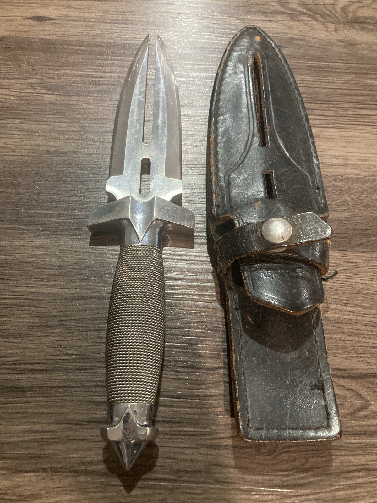 Vintage Gil Hibben Double Shadow Dagger By United Cutlery With Leather Sheath