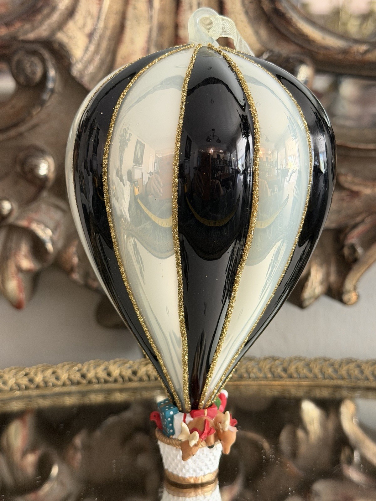 MacKenzie-Child's santa Hot Air Balloon Glass Ornament new in box courtly stripe