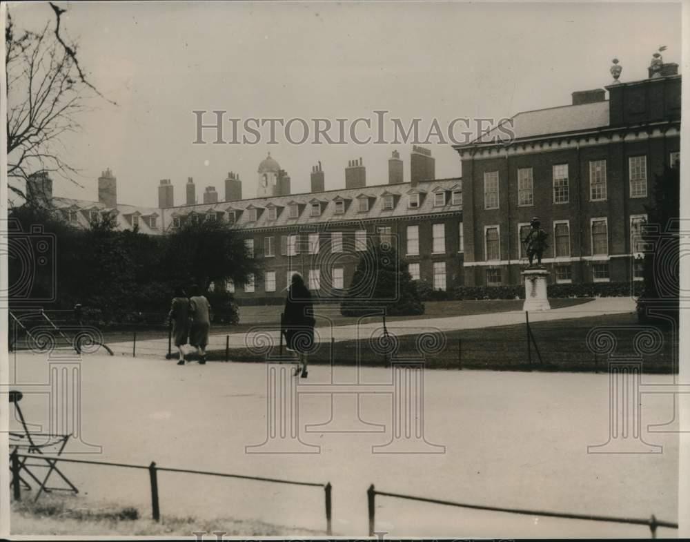 1940 Press Photo Kensington Palace in London - lrx80097