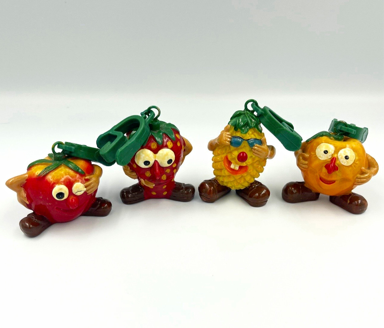 Vintage Anthropomorphic Lot of 4 Fruit Tablecloth Clips