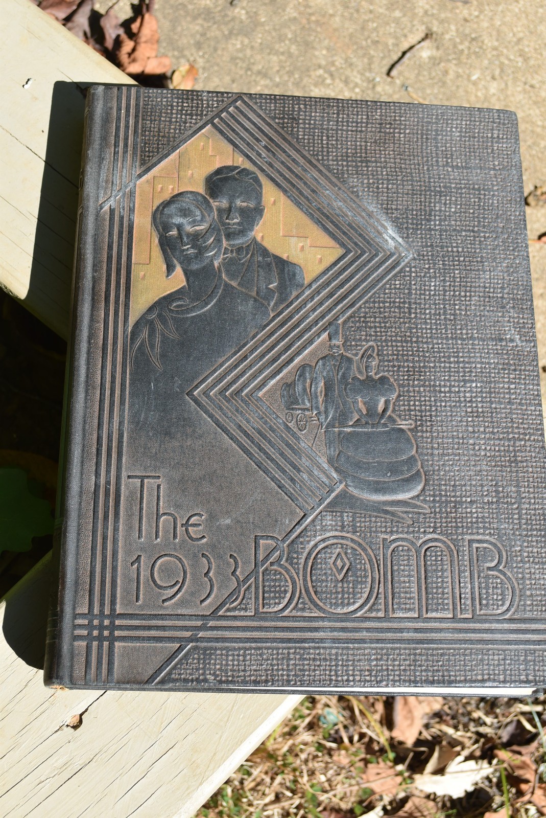 1933 Iowa State College Bomb Yearbook Annual