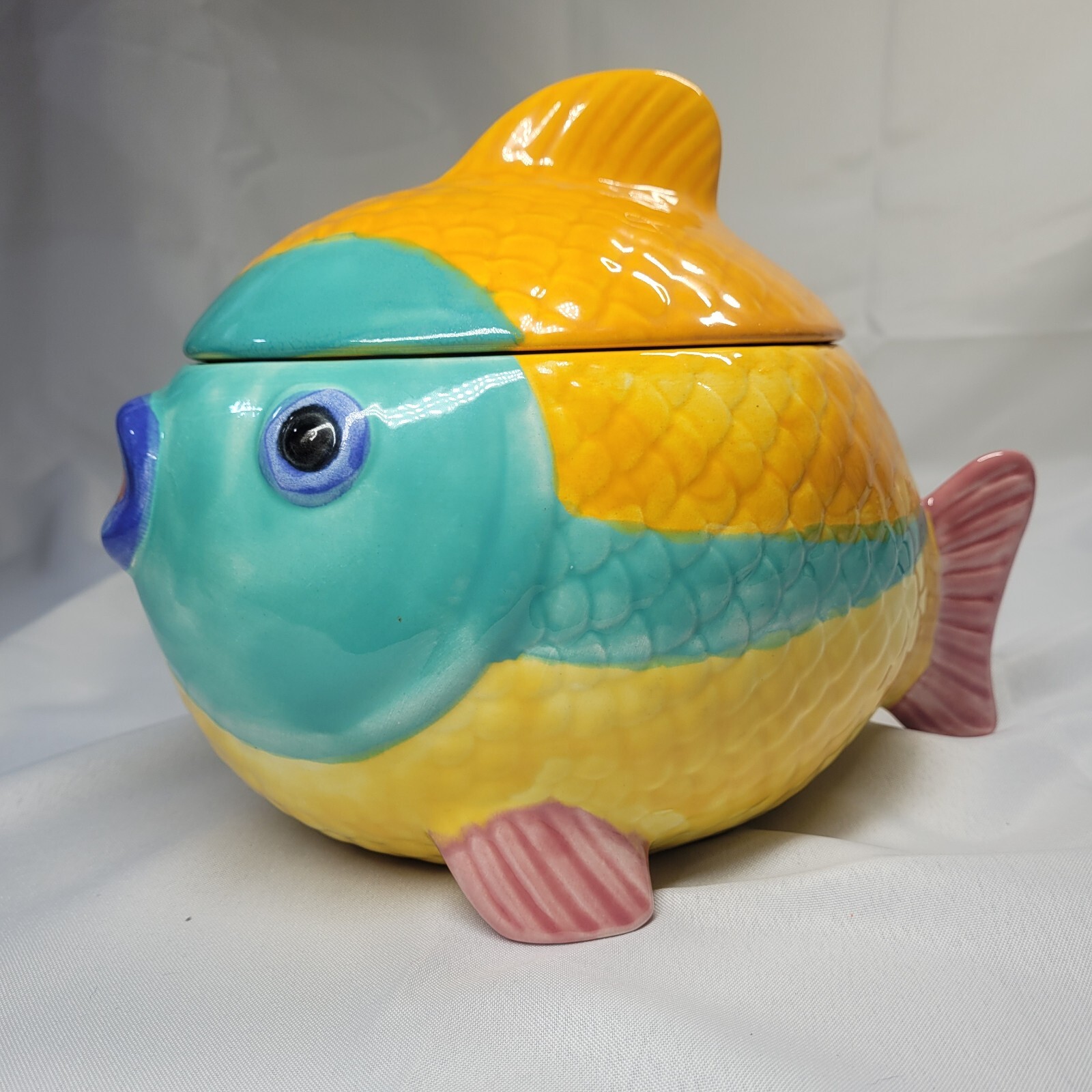 Vintage Metlox Pescado Fish Cookie Jar Pottery Bright Colorful  HTF