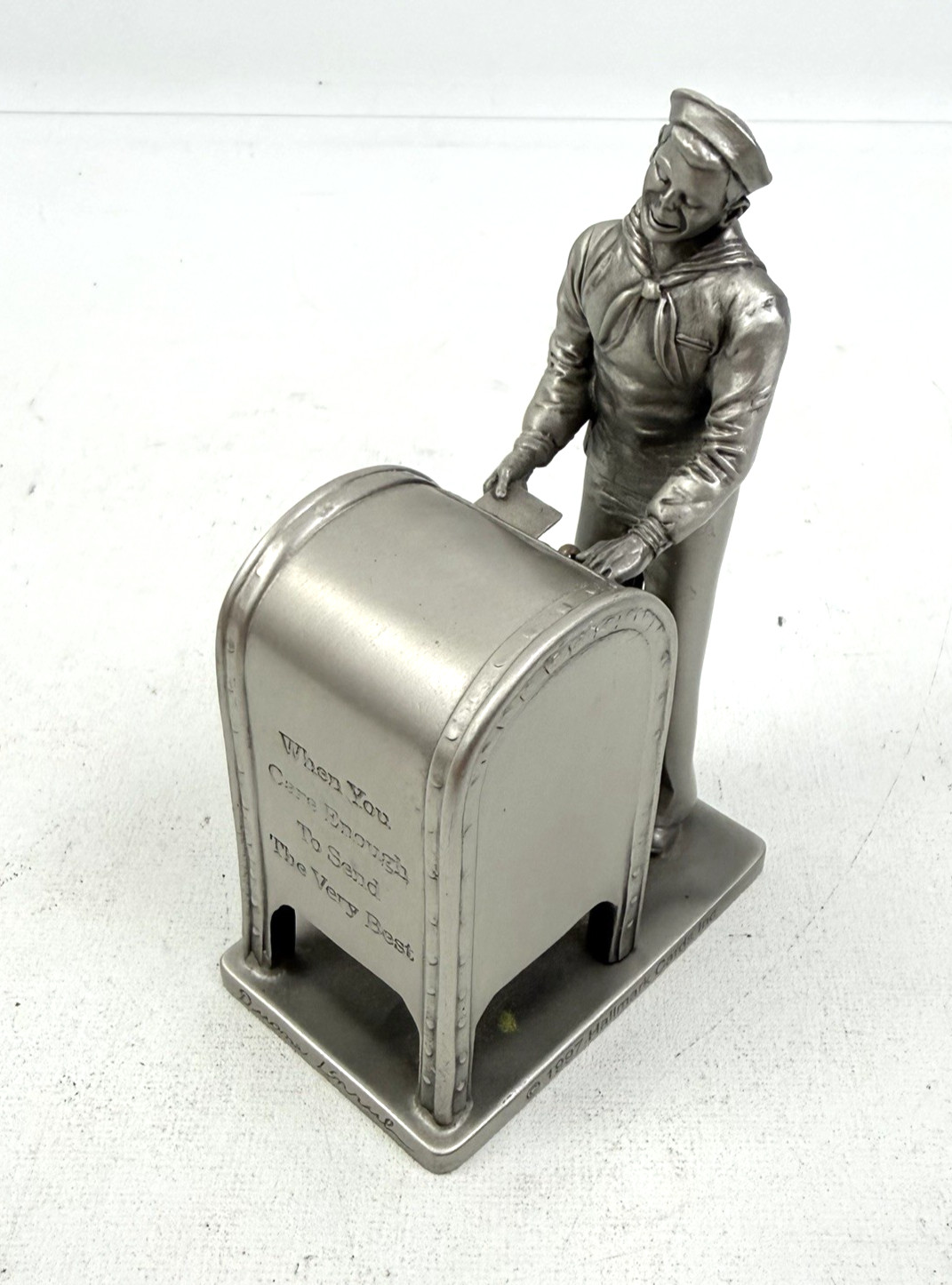 Vtg 1997 Rare Hallmark Phase II Retail Excellence Award Pewter Mailman Statue