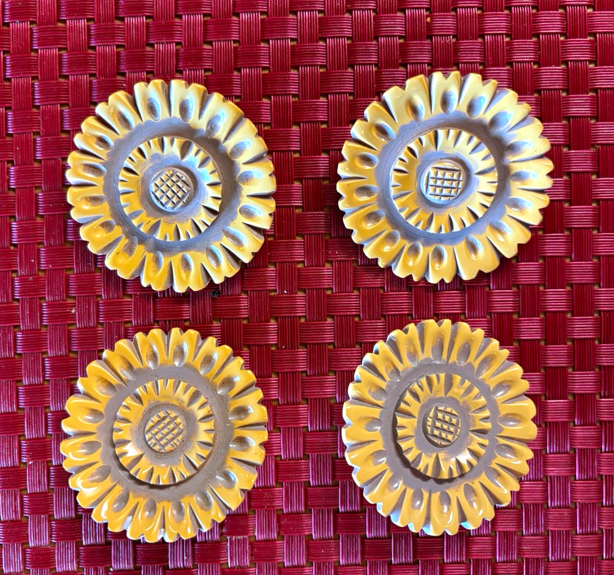 Vintage Bakelite Carved Sunflower Yellow Buttons lot of 4 RARE