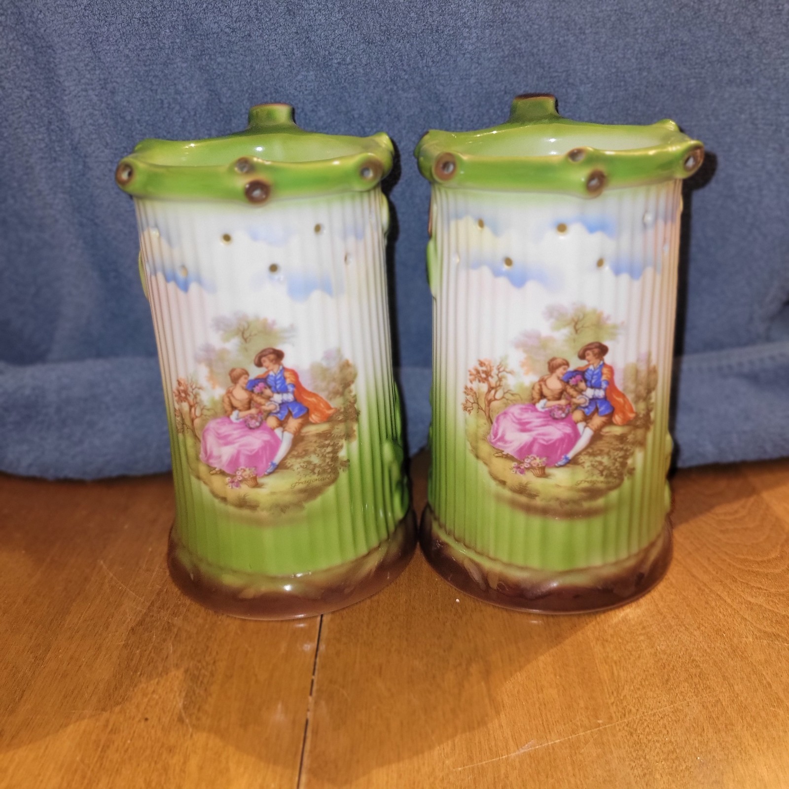 Vintage Gerold Porzellan  “Trick” Puzzle Mugs Set Of 2 German 