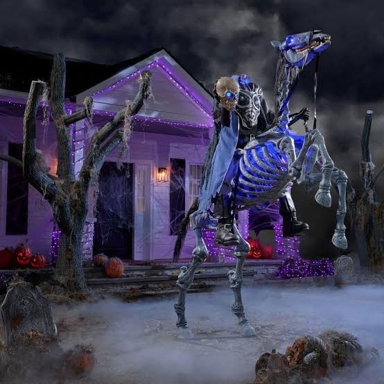 8.5 FT Grave & Bones Giant-Sized Animated LED Knight Frostbane SAMEDAYSHIP