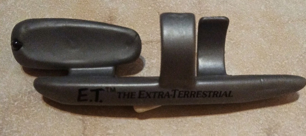 ET post cereal promotional finger light up toy